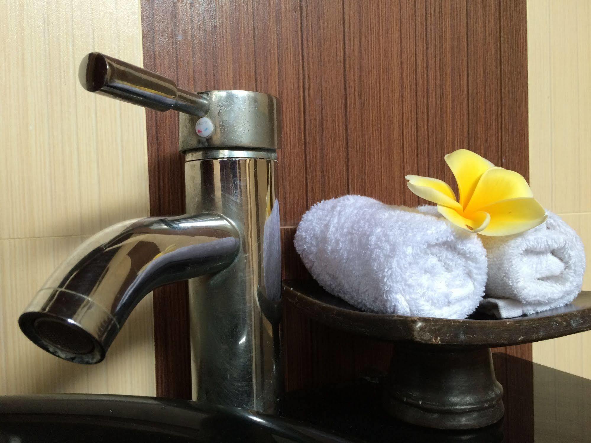 Uma Dewi Guest House Ubud  Ngoại thất bức ảnh