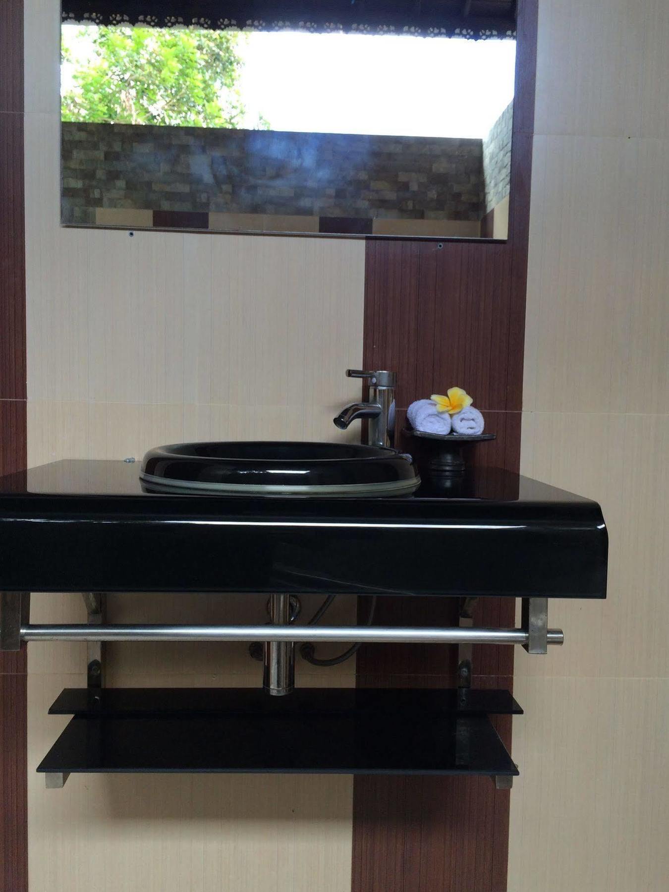 Uma Dewi Guest House Ubud  Ngoại thất bức ảnh